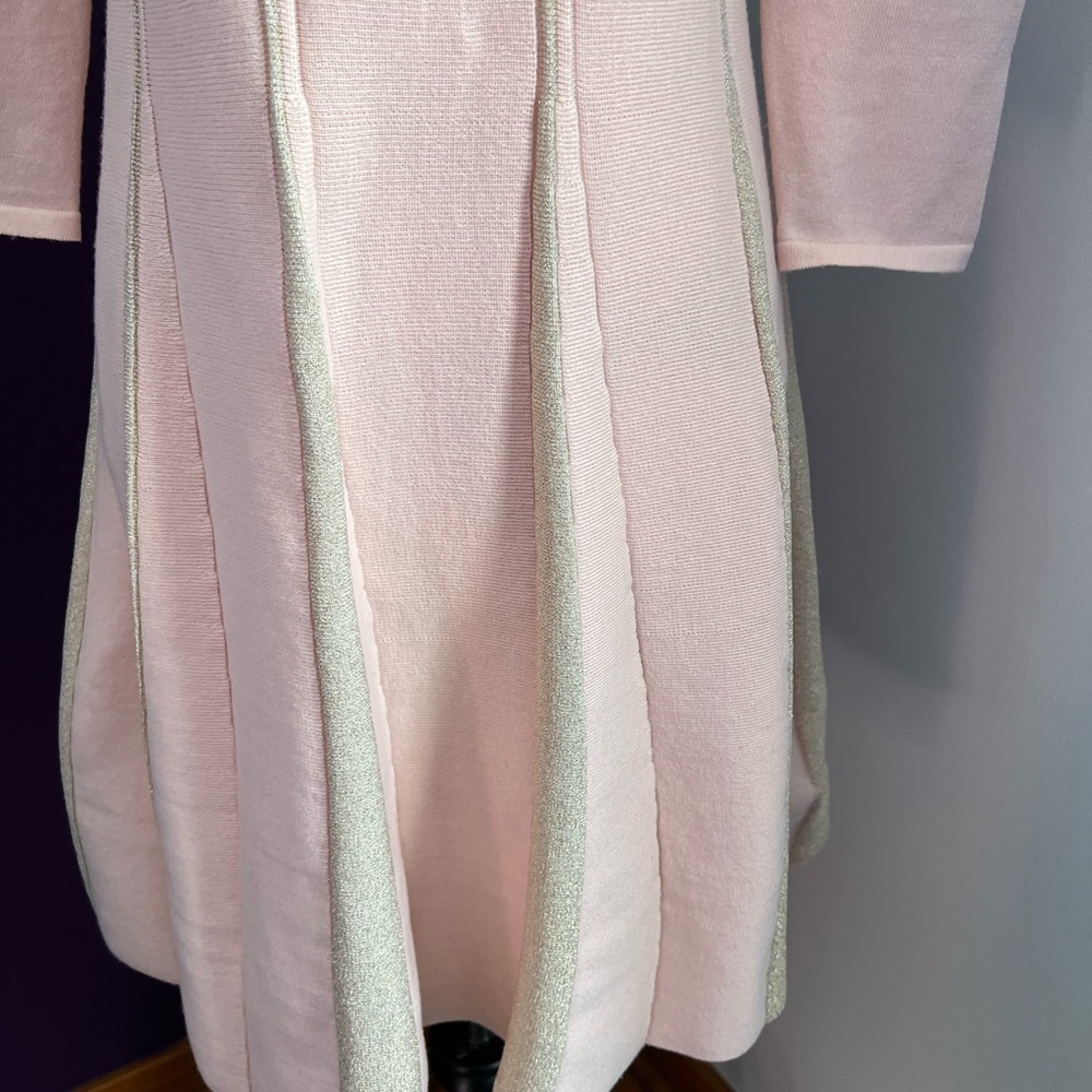 7 for $30 Venus Knit Long Sleeve Dress - Picture 3 of 9